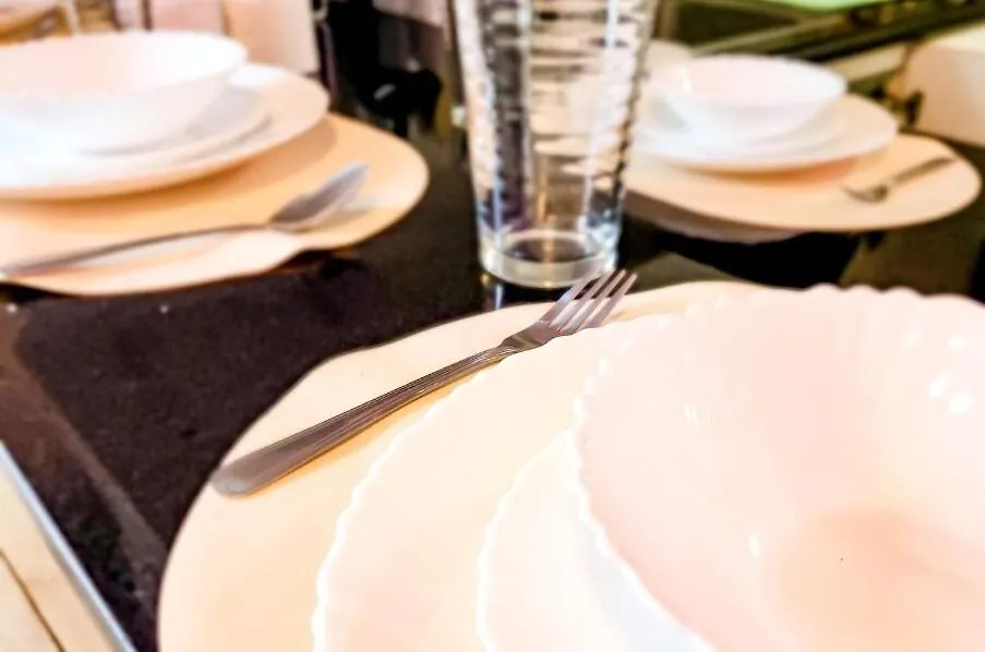 Apartment Luxury Staycation In Makati With Jacuzzi & Arcade Manila