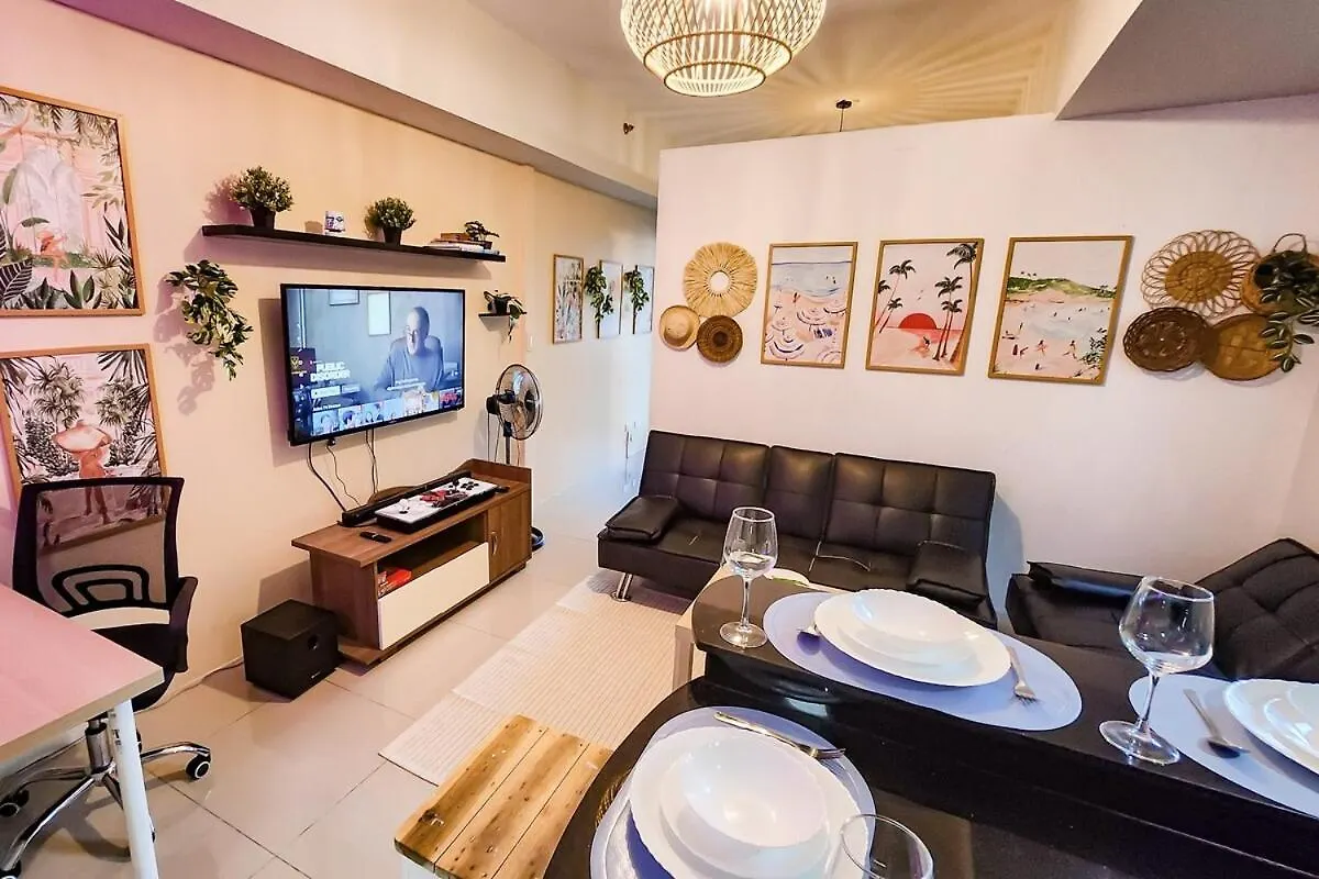 Luxury Staycation In Makati With Jacuzzi & Arcade Manila