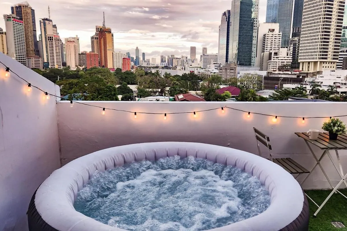 Apartment Luxury Staycation In Makati With Jacuzzi & Arcade Manila Philippines
