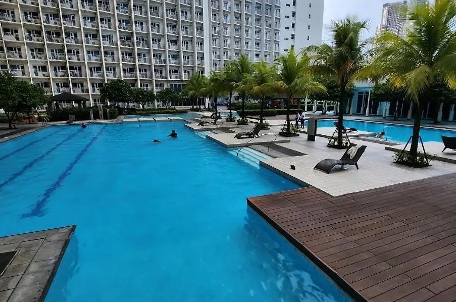 Luxury Staycation In Makati With Jacuzzi & Arcade Manila Apartment
